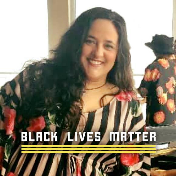 Meet your Posher, Maria - Picture 2 of 6